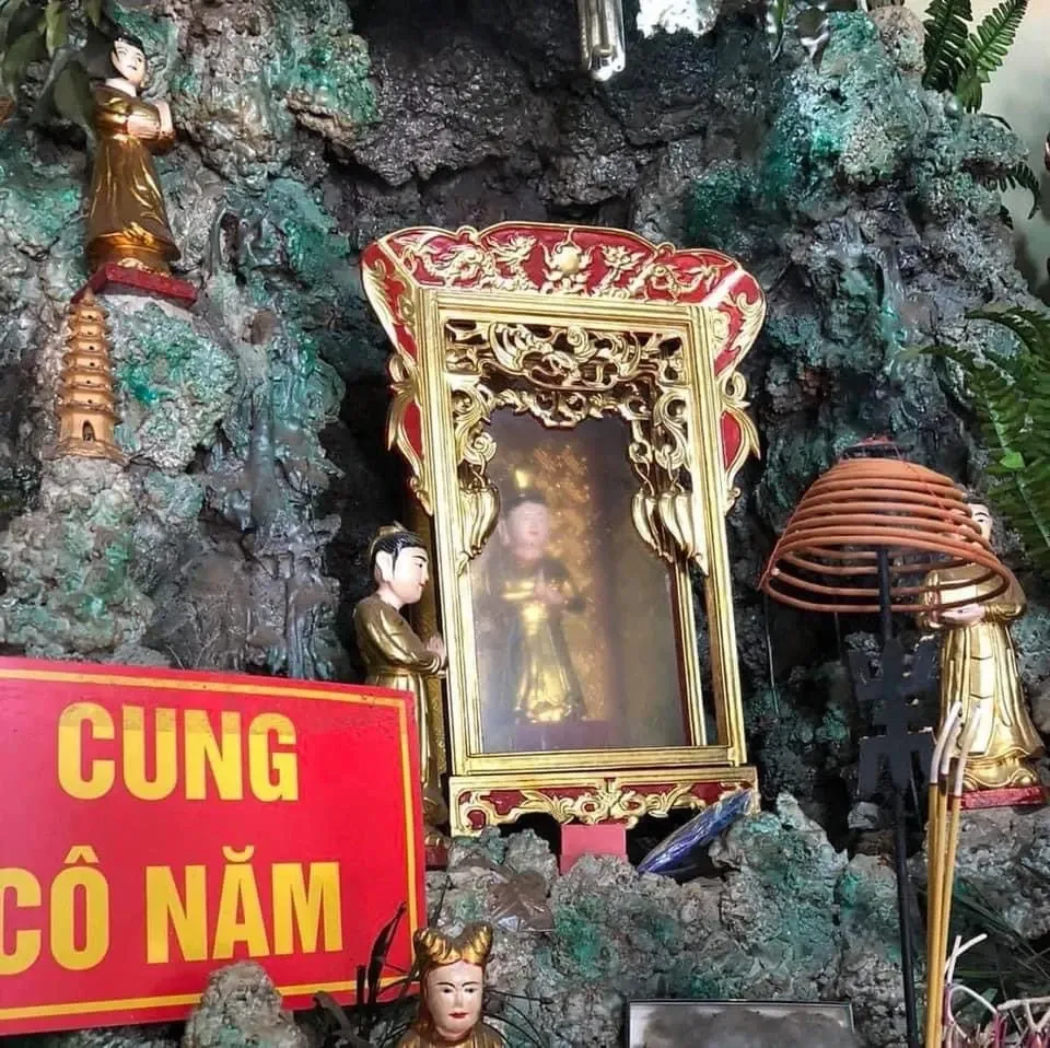 Co Nam tuong 2.jpeg (301 kB)